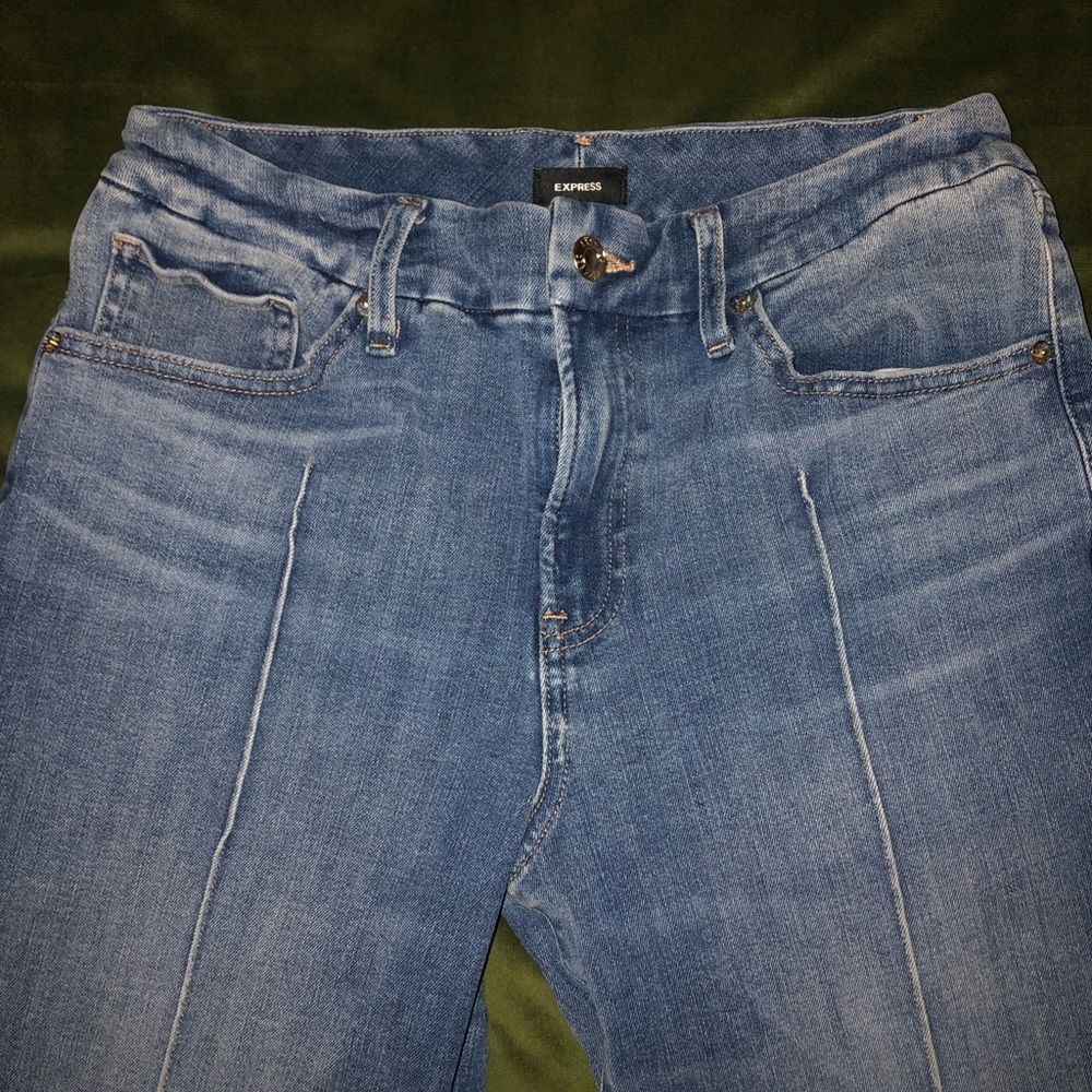 Express Jeans - Picture 2 of 6